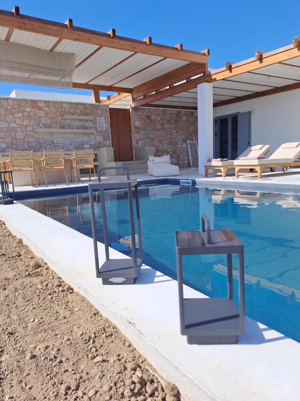 Adriana Luxury Villas Adamantas  Esterno foto