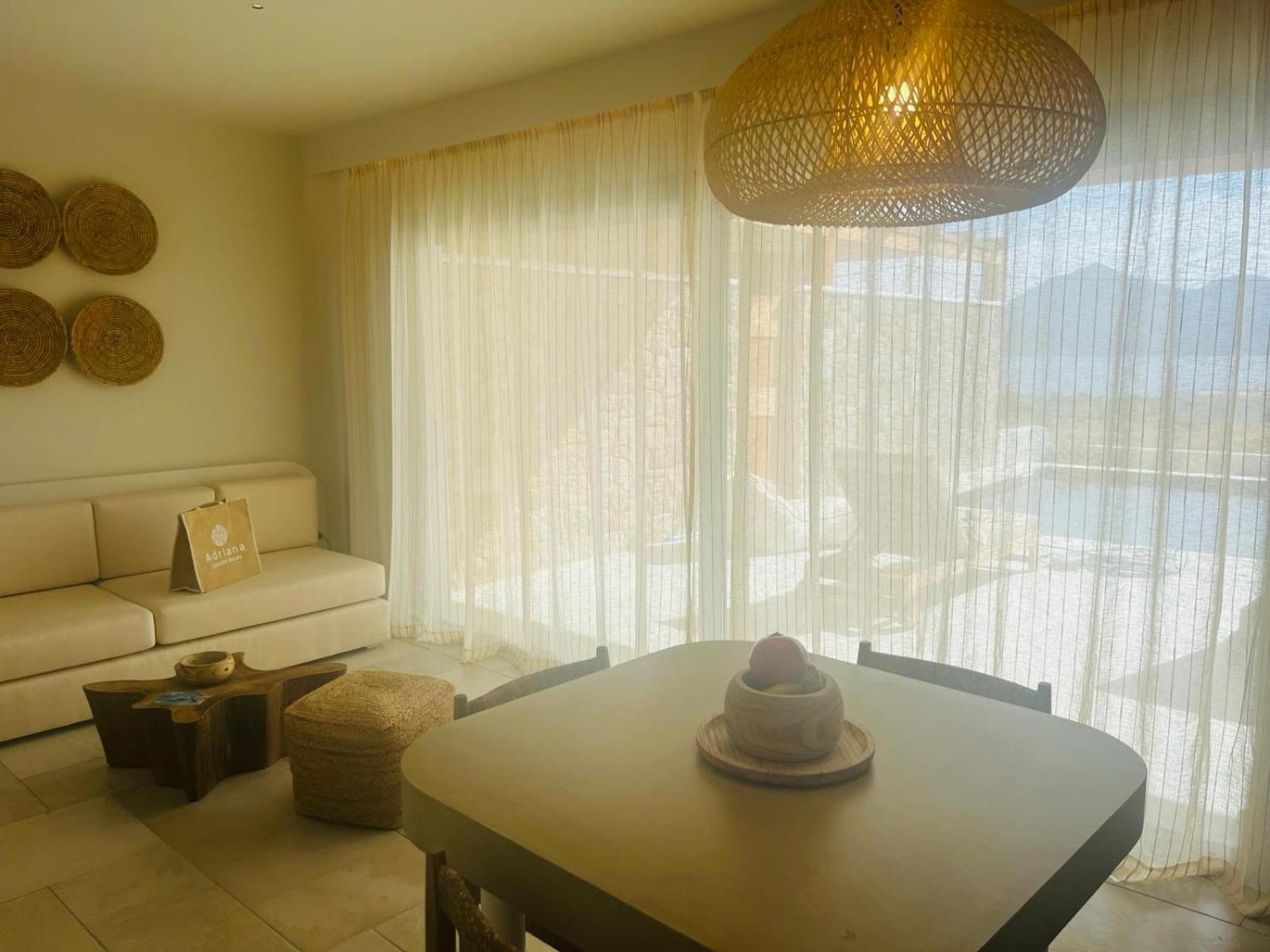Adriana Luxury Villas Adamantas  Esterno foto