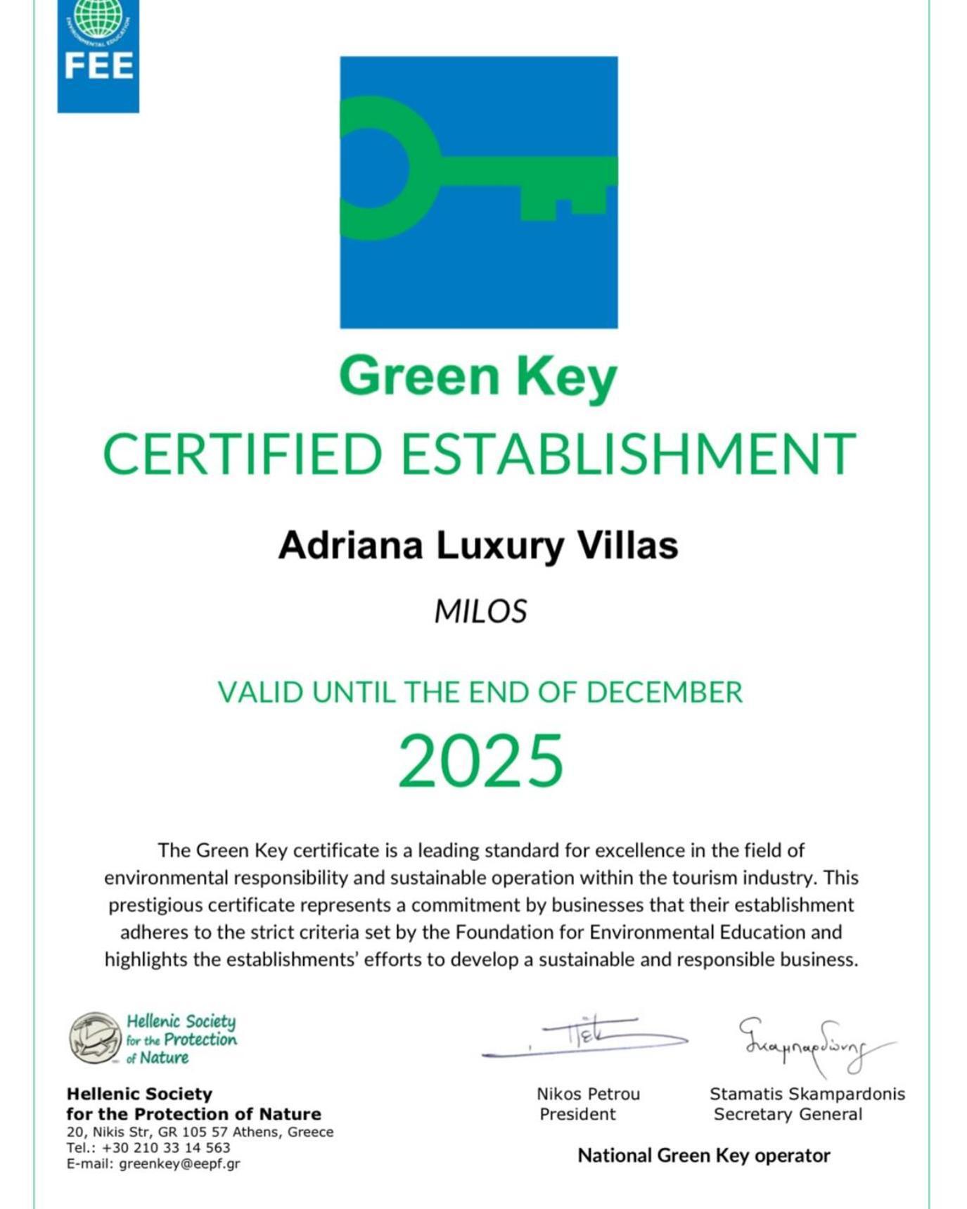 Adriana Luxury Villas Adamantas  Esterno foto
