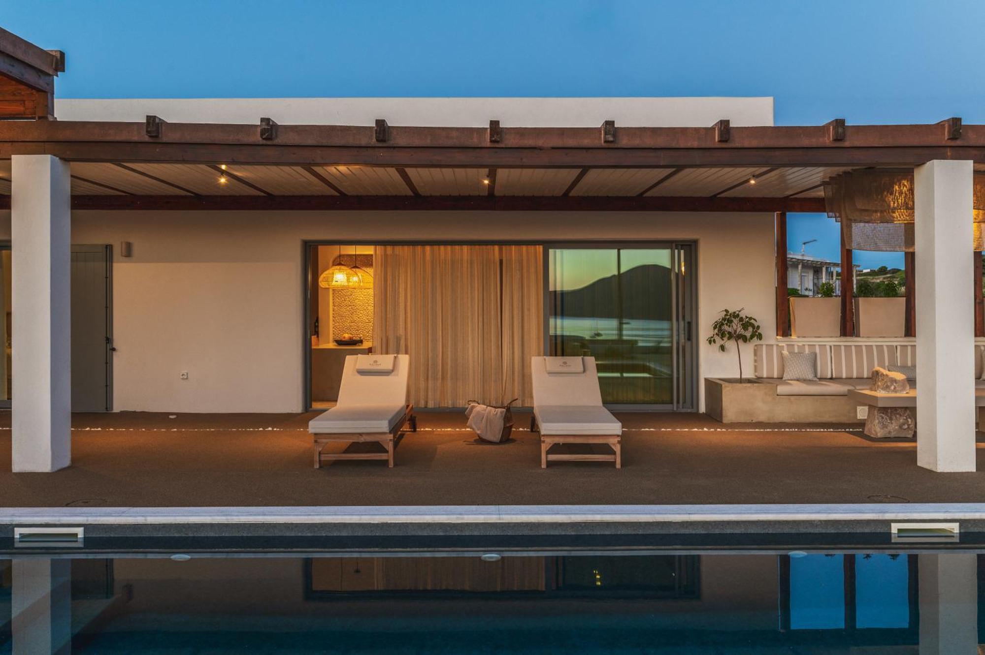 Adriana Luxury Villas Adamantas  Esterno foto