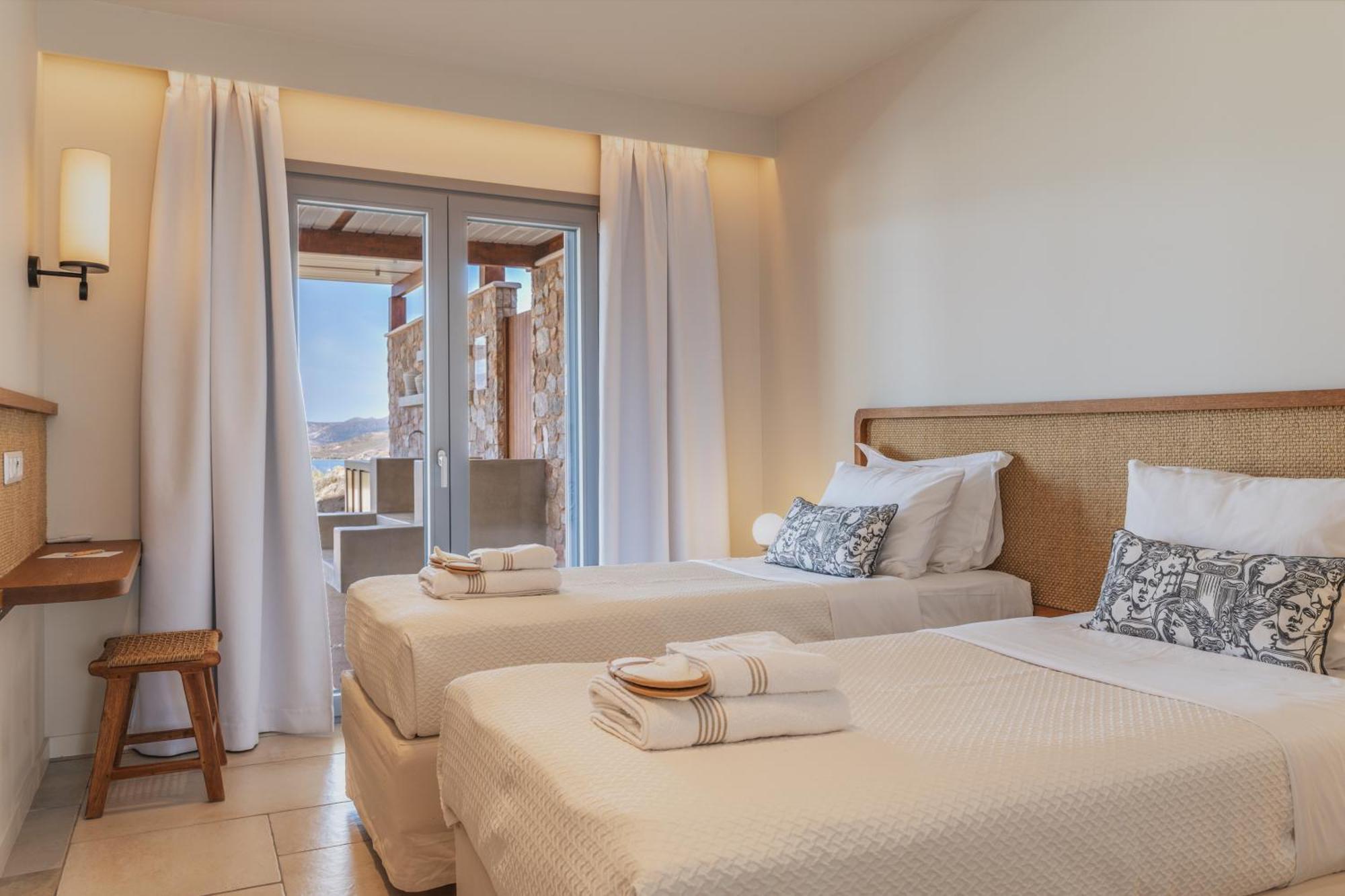 Adriana Luxury Villas Adamantas  Esterno foto